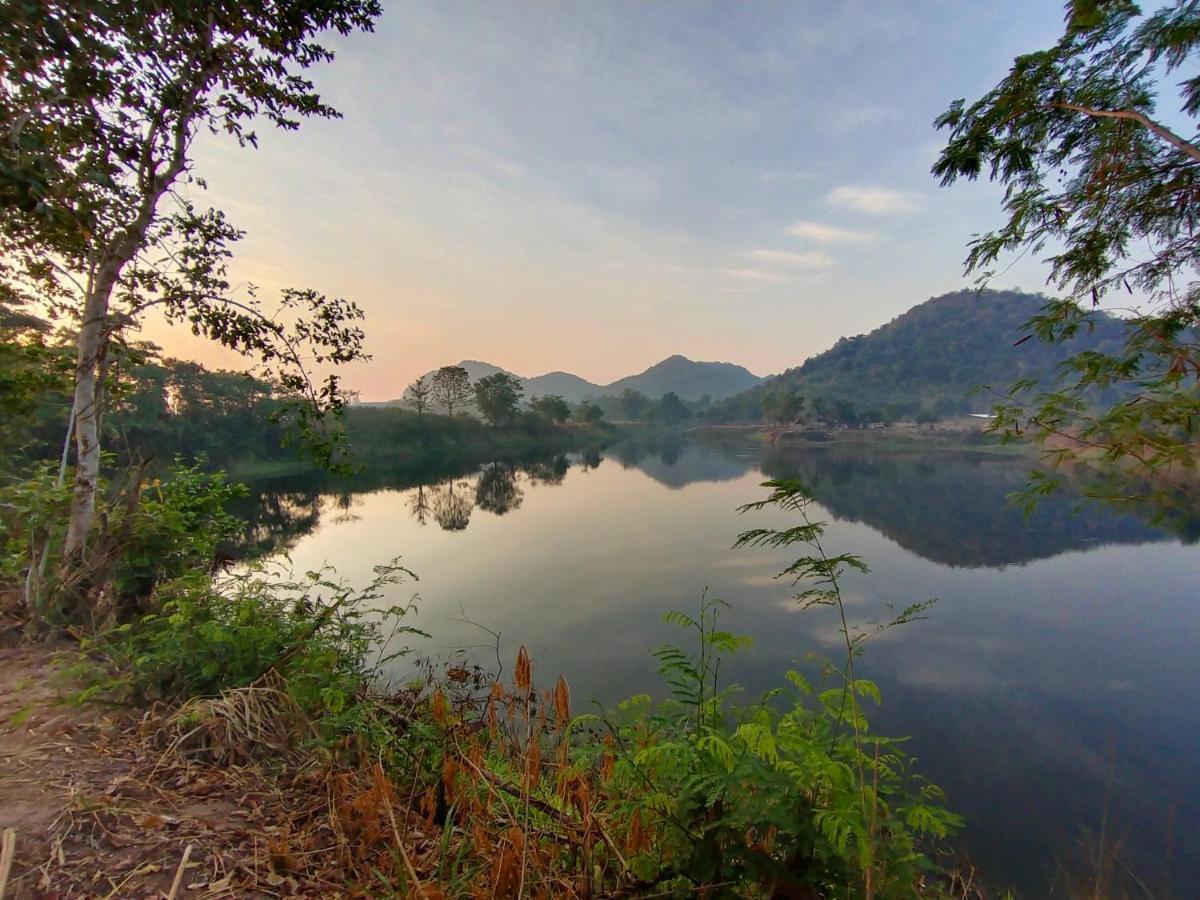 Вилла Royal Mountain View Ratchaburi Экстерьер фото